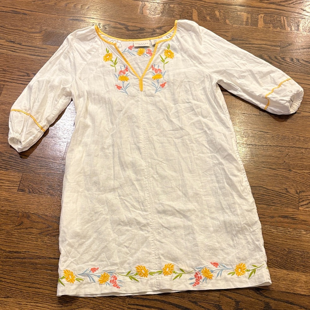 Calypso St. Barth NWT White Embroidered Cotton Tunic, Yellow Floral Accents, xS